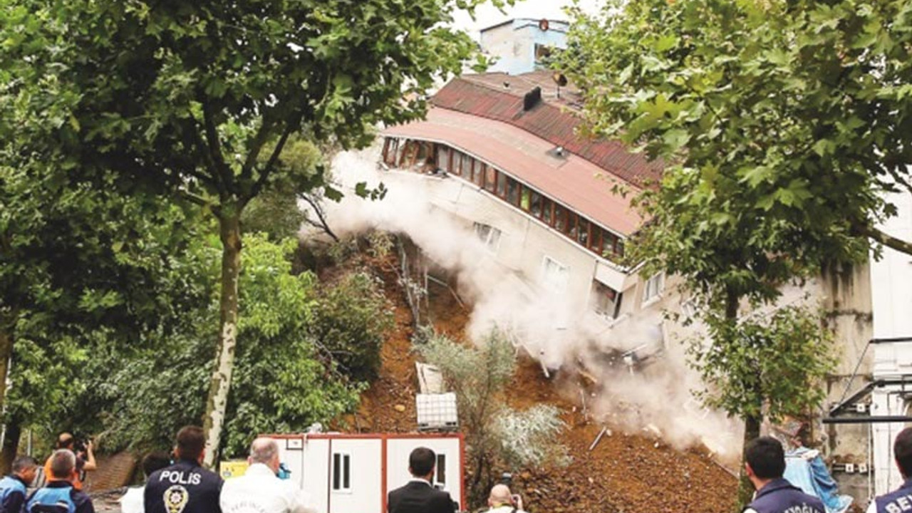 'Çöken bina sakinlerinden Turan'a dava'