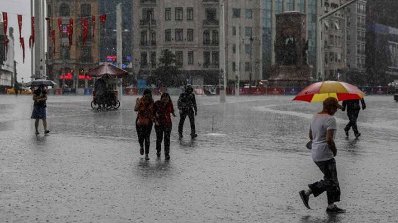 Meteoroloji'den İstanbul için sağanak uyarısı