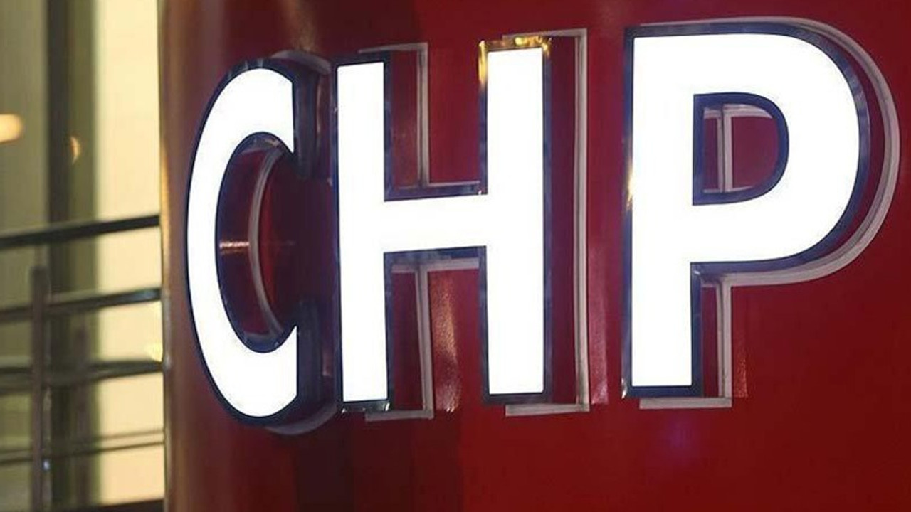 CHP'de kurultay için imza krizi sürüyor