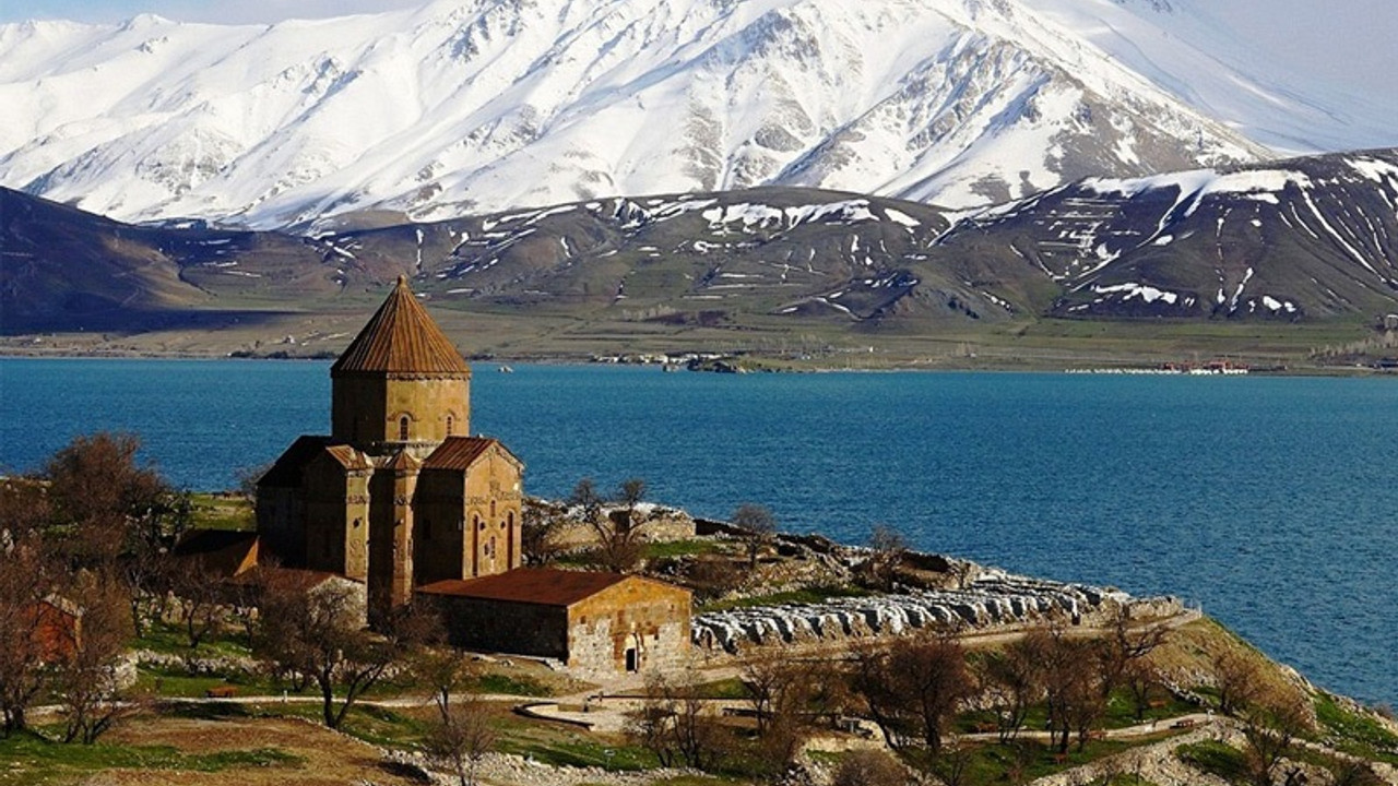 'Türkiye'deki barajlar, Sevan Gölü'nü susuz bırakabilir'