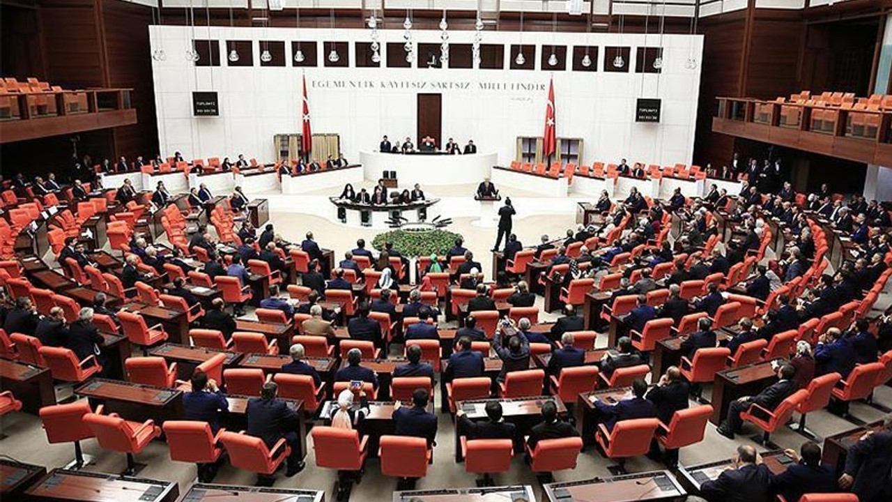 HDP'li vekillerin danışmanlarına veto