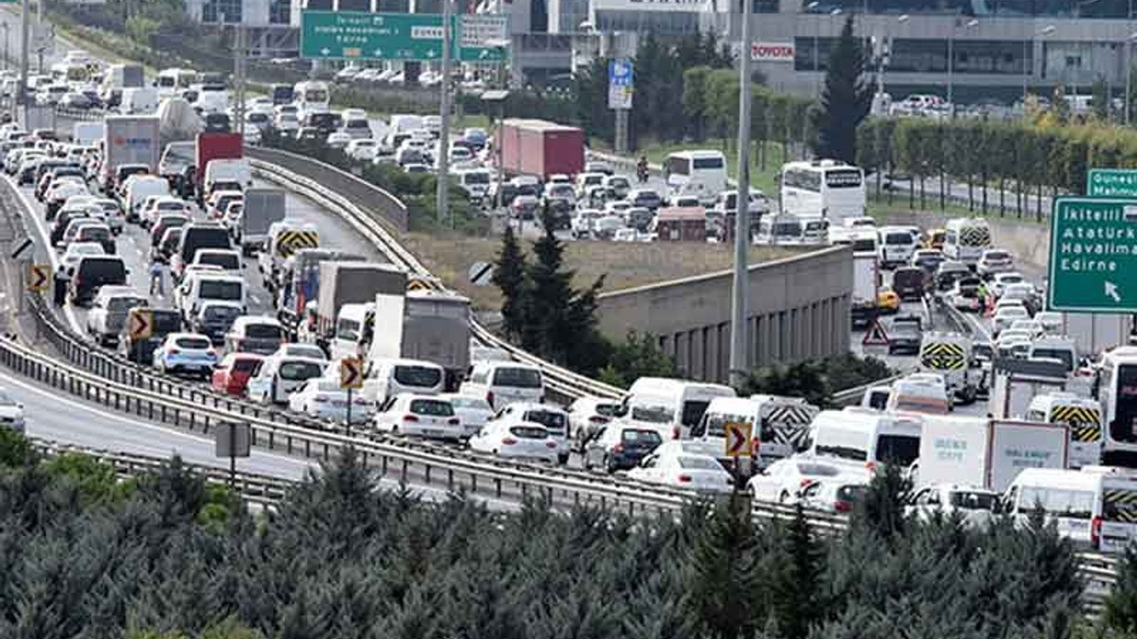 İstanbul'da bayram trafiği başladı