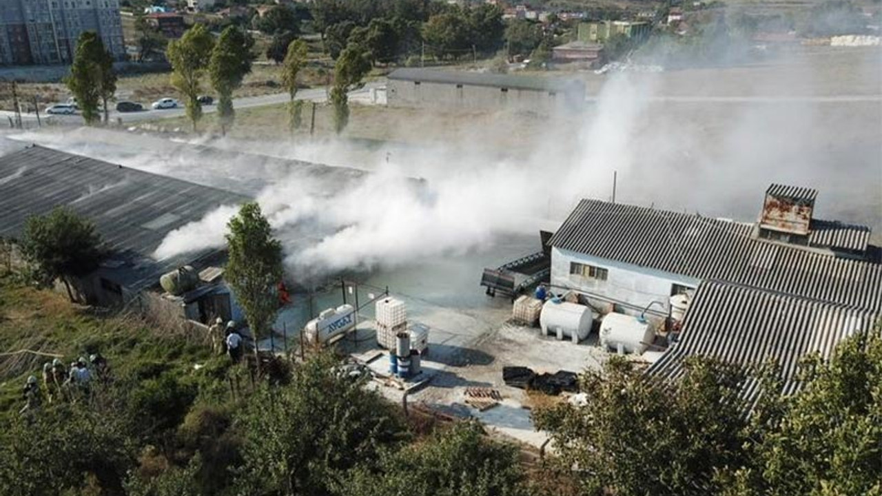 İstanbul'da bir fabrikanın asit kazanı patladı