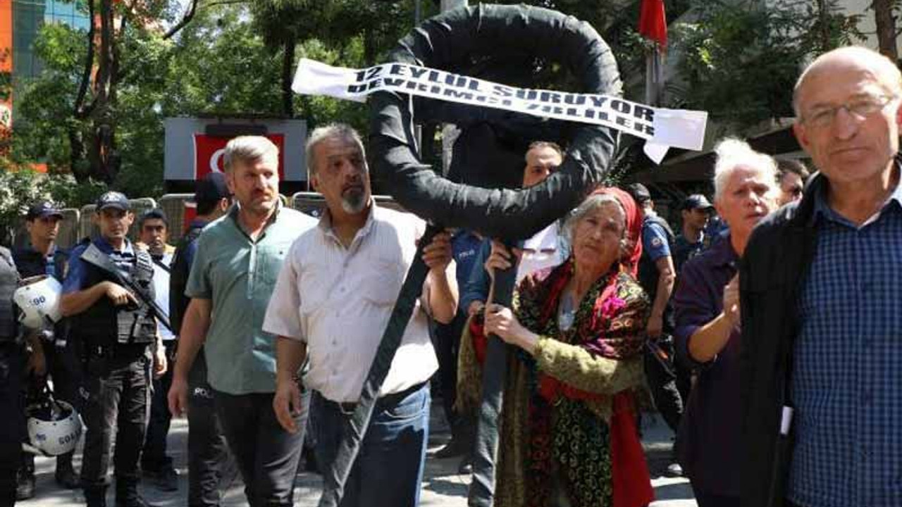 12 Eylül protestoları: 'Darbe AKP eliyle devam ediyor'