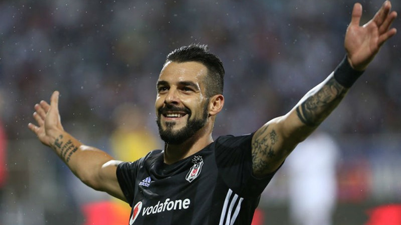 Beşiktaş Negredo'yla yollarını ayırdı