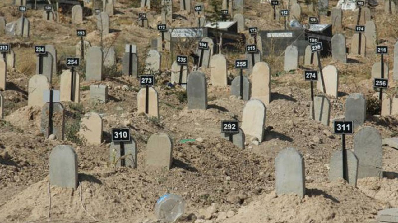 Çatışmalarda ölenlerin cenazeleri gömülmüyor