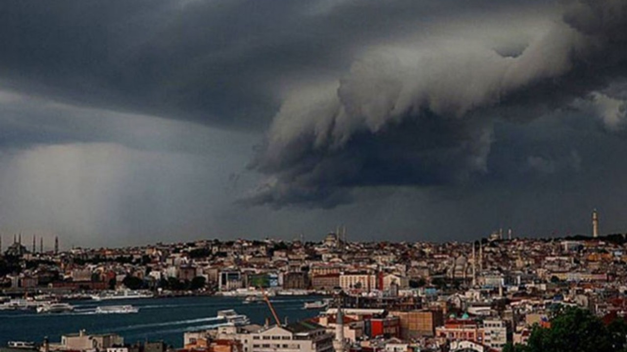 Marmara, Karadeniz ve Ege Bölgesi'nde fırtına