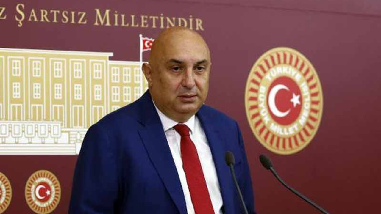 CHP'li Özkoç: Birisi yolsuzluğun önünü açmak istiyor birisi de çeteciliğin