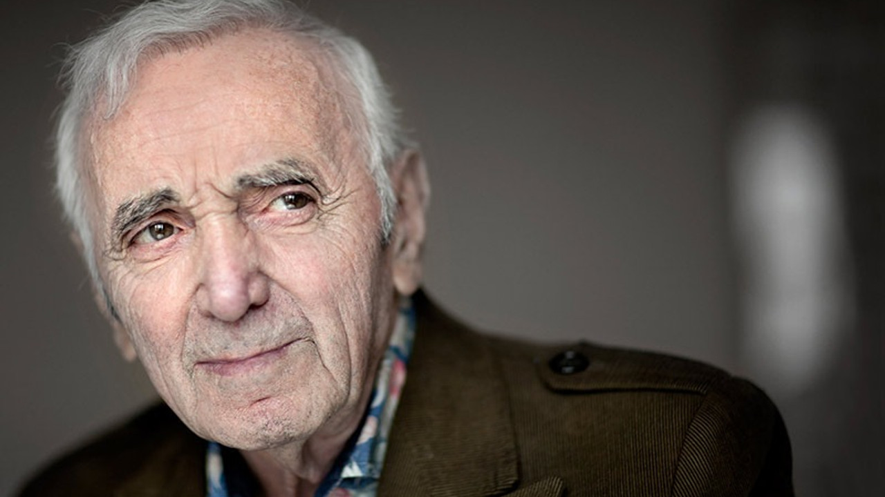 Aznavour'a 3 dilde veda mesajı