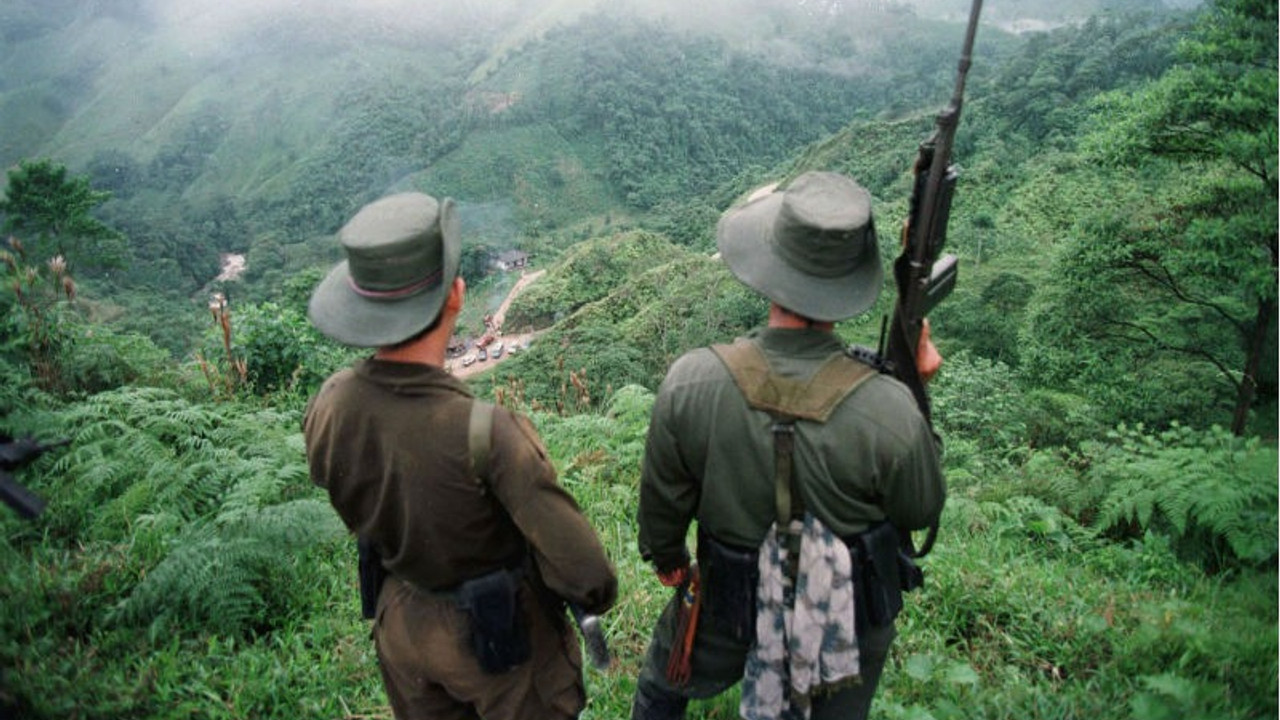 FARC'ın eski yöneticileri silah bırakılmasından pişman