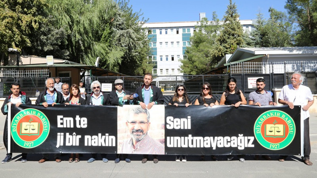 ‘Elçi toplumun hafızasından silinmeye çalışılıyor'