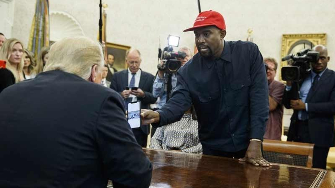 Kanye ve Trump'tan basına açık 'ego şov'