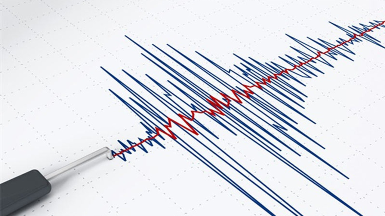 Akdeniz'de 4 şiddetinde deprem