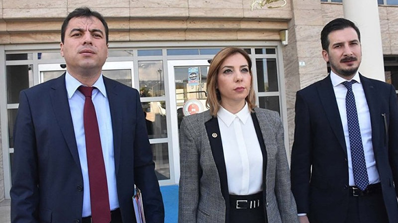 AKP'li Gökcan'dan Cihangir İslam'a tazminat davası
