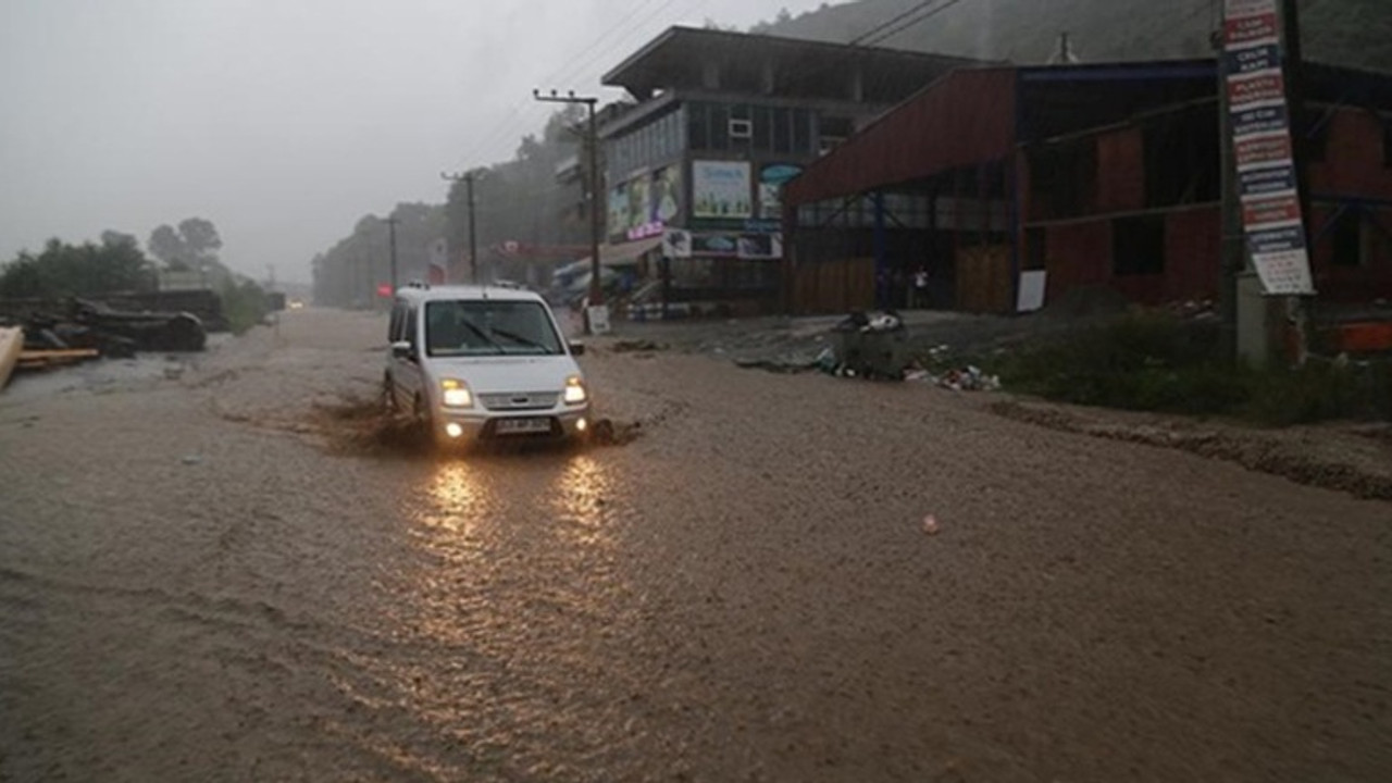 Meteoroloji'den buzlanma ve sel uyarısı