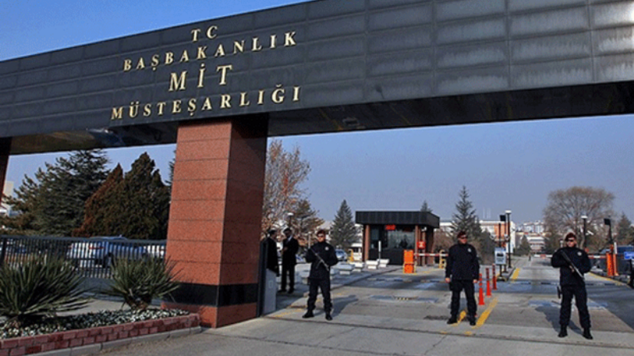 'MİT'te 400 FETÖ'cü saptandı'