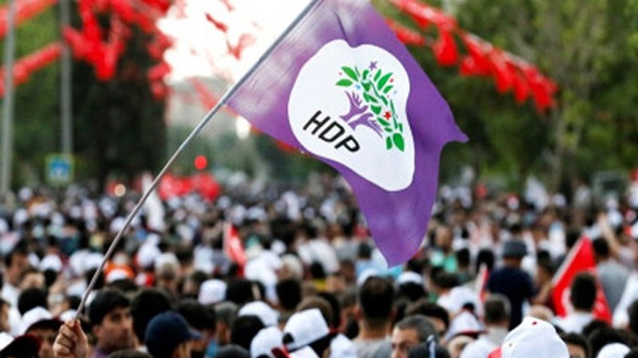 'HDP batıda aday çıkarmayarak sola destek verebilir'