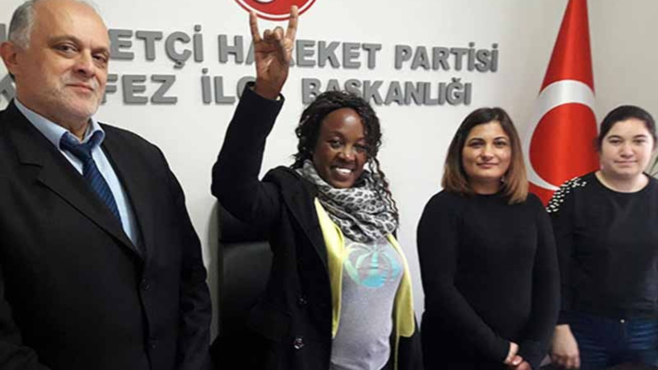 Etiyopyalı öğretmen MHP'ye üye oldu