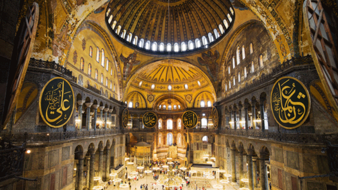 'Ayasofya'nın statüsüne dair endişeler arttı'