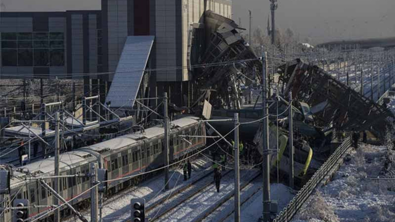 Ankara'daki tren kazasının telsiz görüşmeleri ortaya çıktı