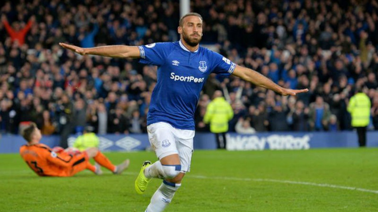 Cenk Tosun Everton'la yol ayrımında