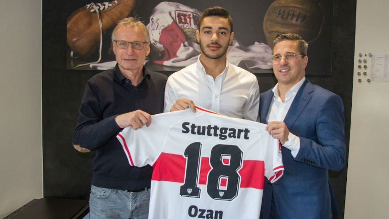 Ozan Kabak Sttutgart'a imzayı attı