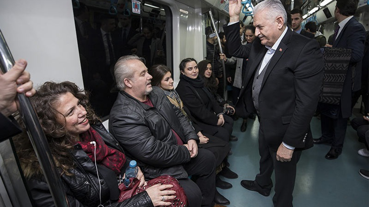 Binali Yıldırım seçim çalışmasına Marmaray'dan başladı