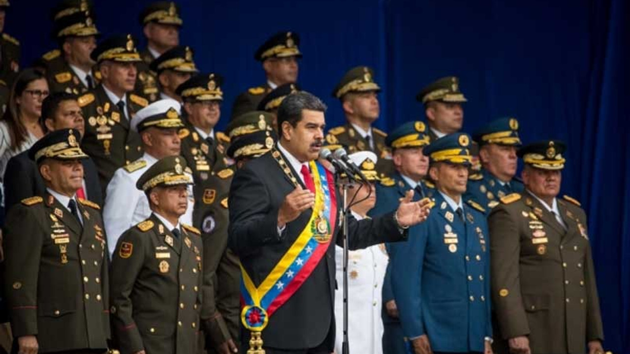 Rusya: Venezuela'ya asker gönderdiğimiz yalan