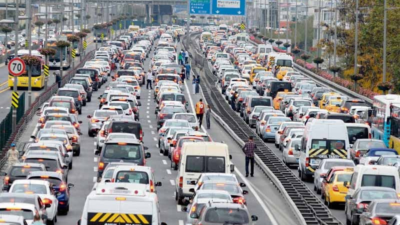 İstanbul trafik sıkışıklığında dünya ikincisi