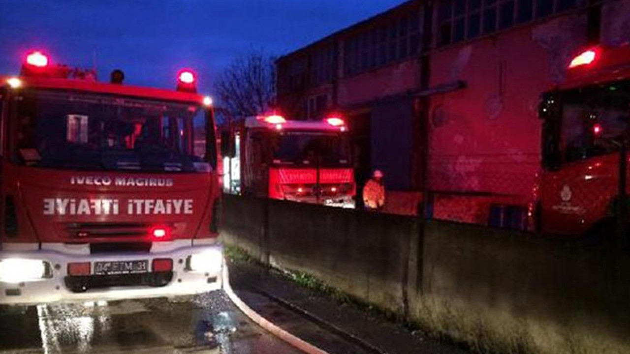 Tuzla'da fabrikada yangın