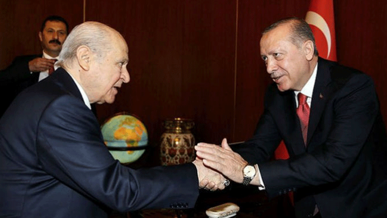 Erdoğan’dan talimat: Broşürlerde Bahçeli’nin fotoğrafını kullanın