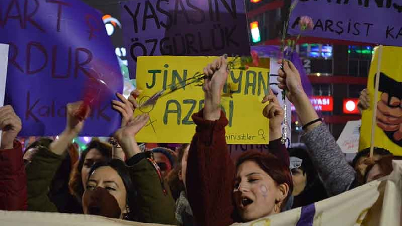 Ankara’da Feminist Gece Yürüyüşü: Cadıların torunlarıyız