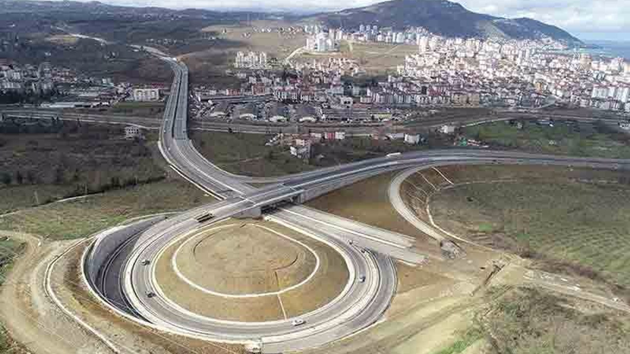 10 kilometre yol için 1 milyar lira harcandı