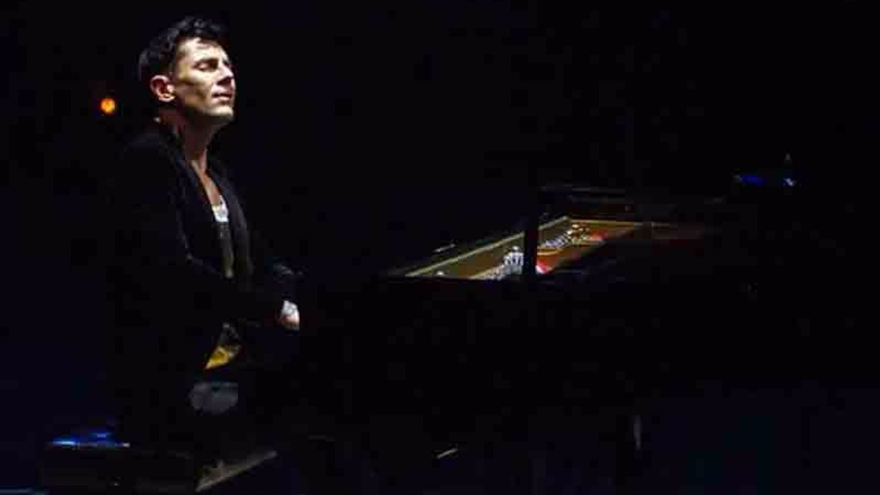 ‘Klasik müziğin dahi prensi’ Maksim Mrvica İstanbul'da konser verdi