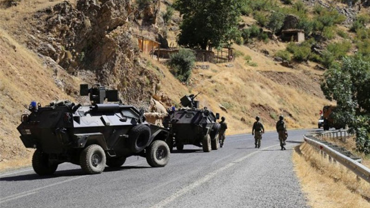 4 ilçede askeri operasyon: Çok sayıda eve baskın