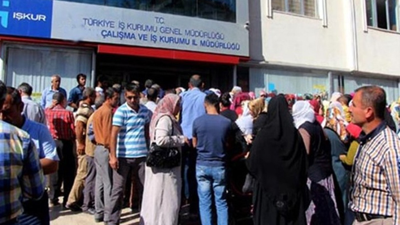 'İŞKUR'da TYP sayesinde işsizliği düşük gösteriyorlar'