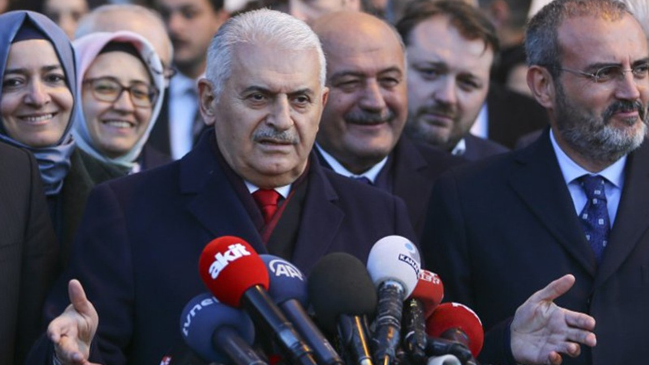 Binali Yıldırım: Türk halkının sinirlerini bozmayın, tek yumruk oluruz