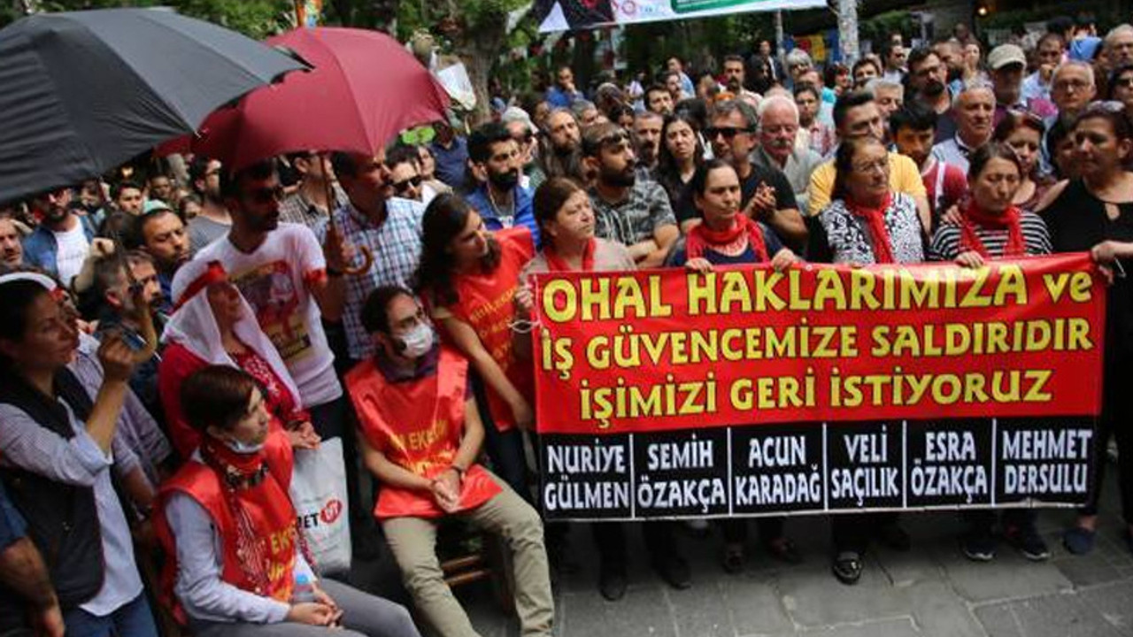 Anneler gününde Yüksel Caddesi