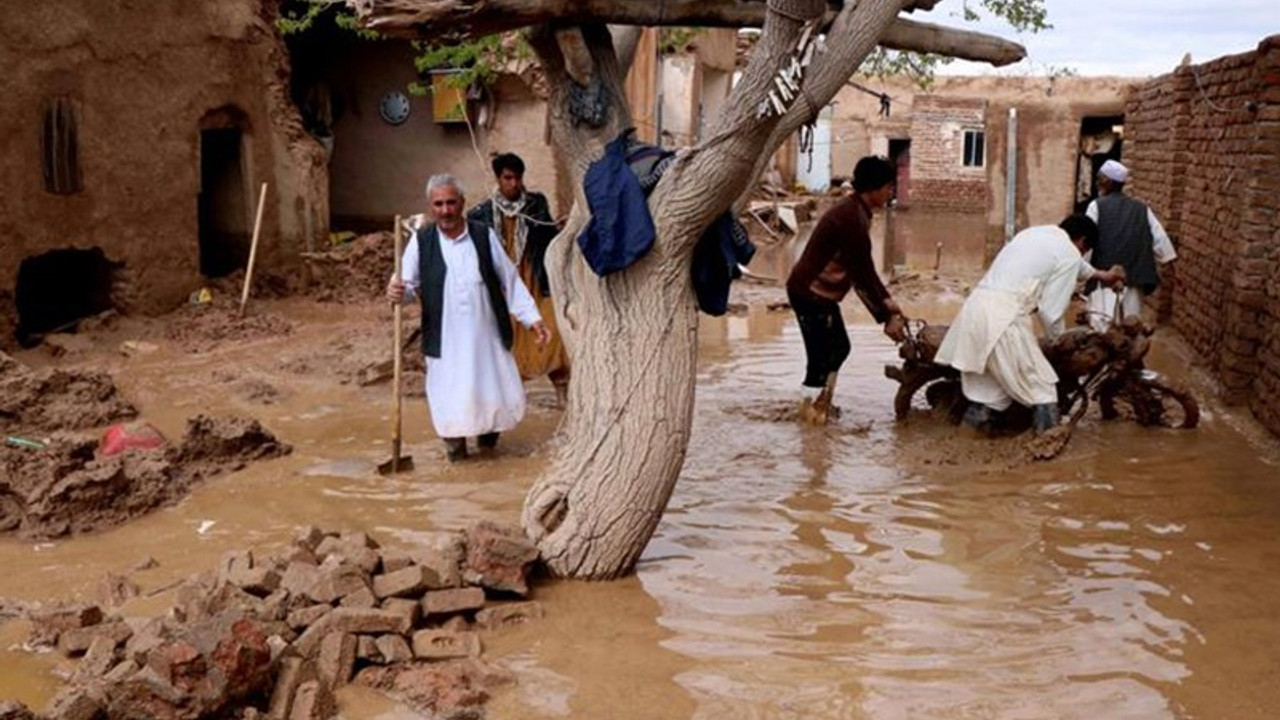 Afganistan'da sel felaketi: Çok sayıda ölü var