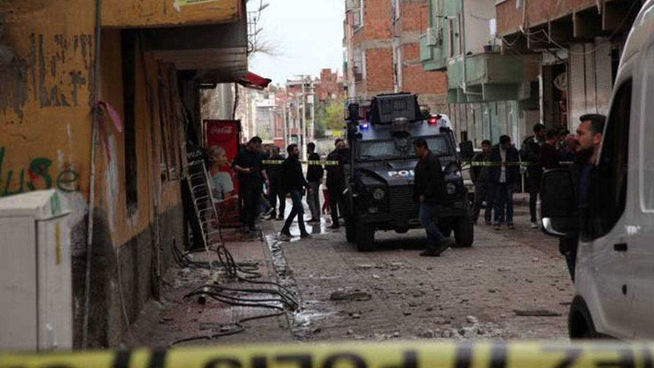 Diyarbakır’da bir evde patlama: Bir kişi yaralandı