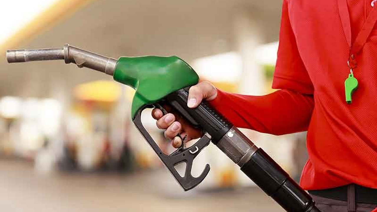 Benzine zam: Litre fiyatı 7 lirayı geçti