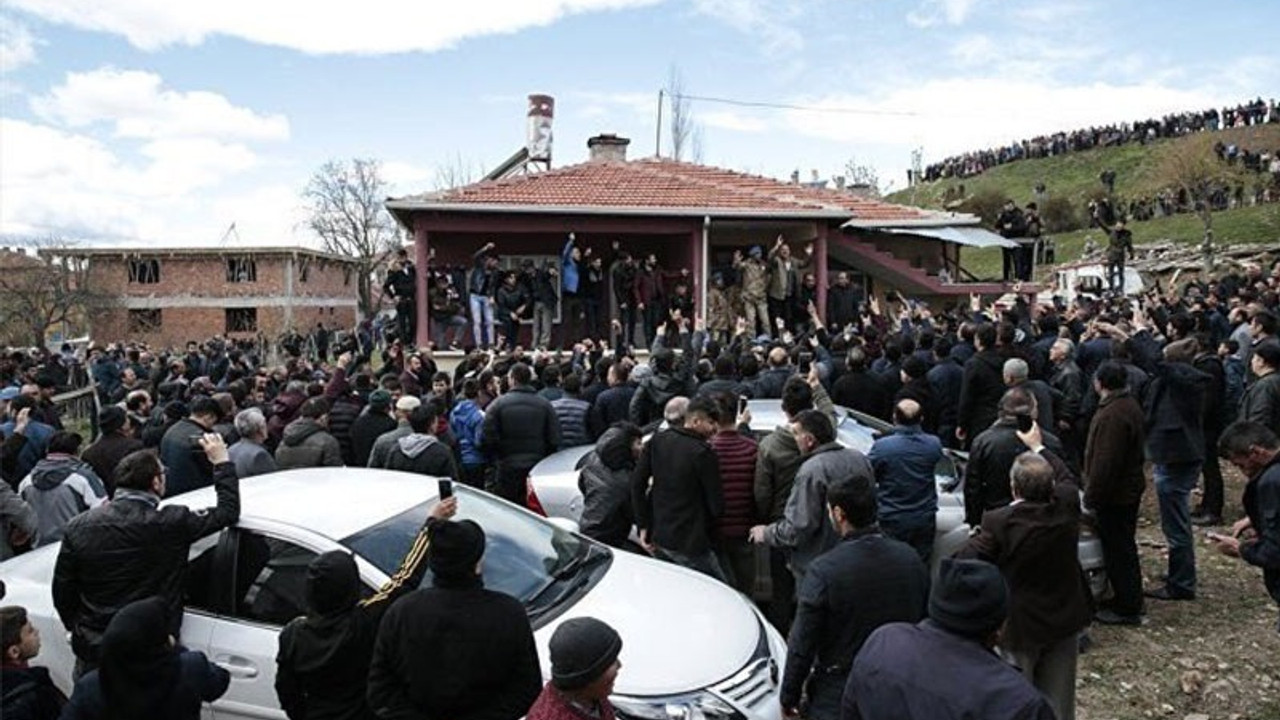 'Yakın o evi' diyen kadın gözaltına alındı