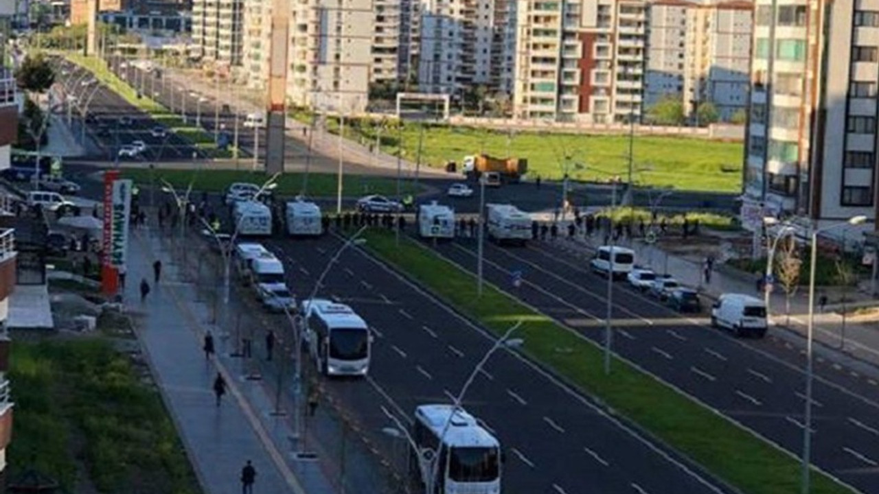 Leyla Güven’in evinin önündeki abluka kaldırıldı