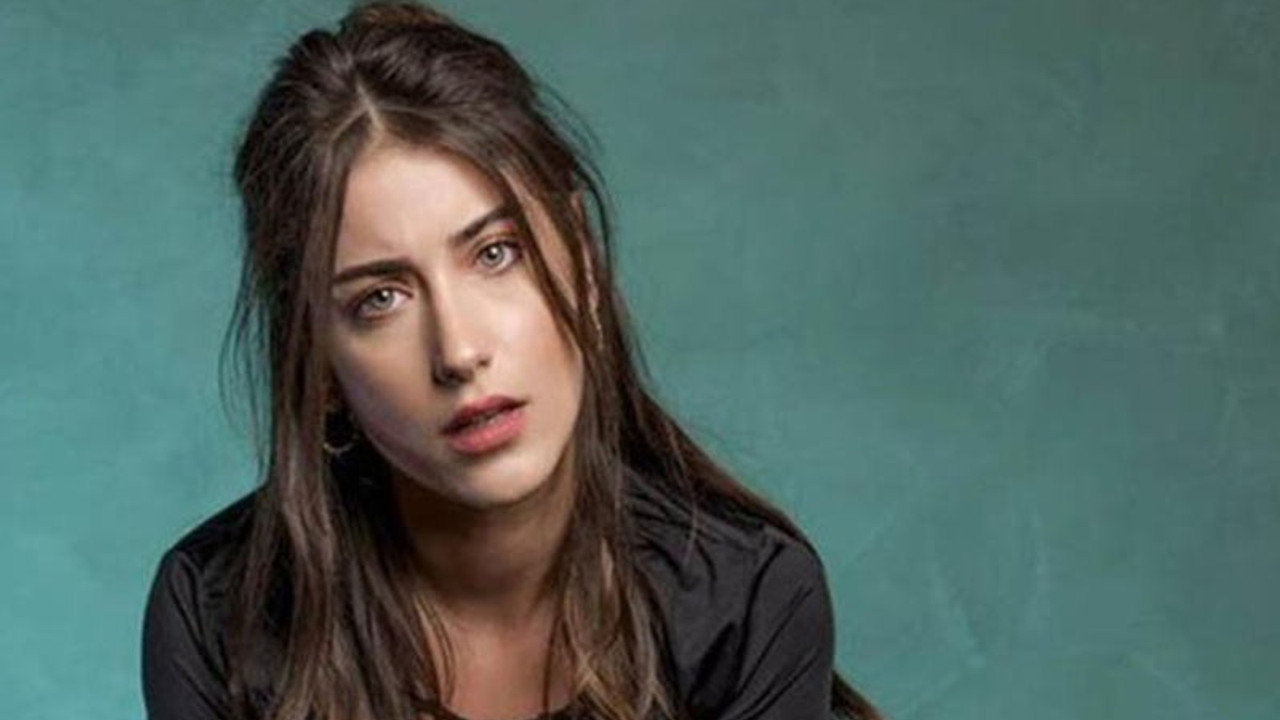 Hazal Kaya'dan İstanbul Havalimanı isyanı: Şahane deneyim!