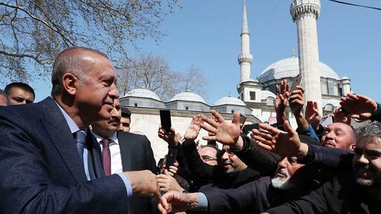 ‘Erdoğan partili cumhurbaşkanlığını bırakacak’