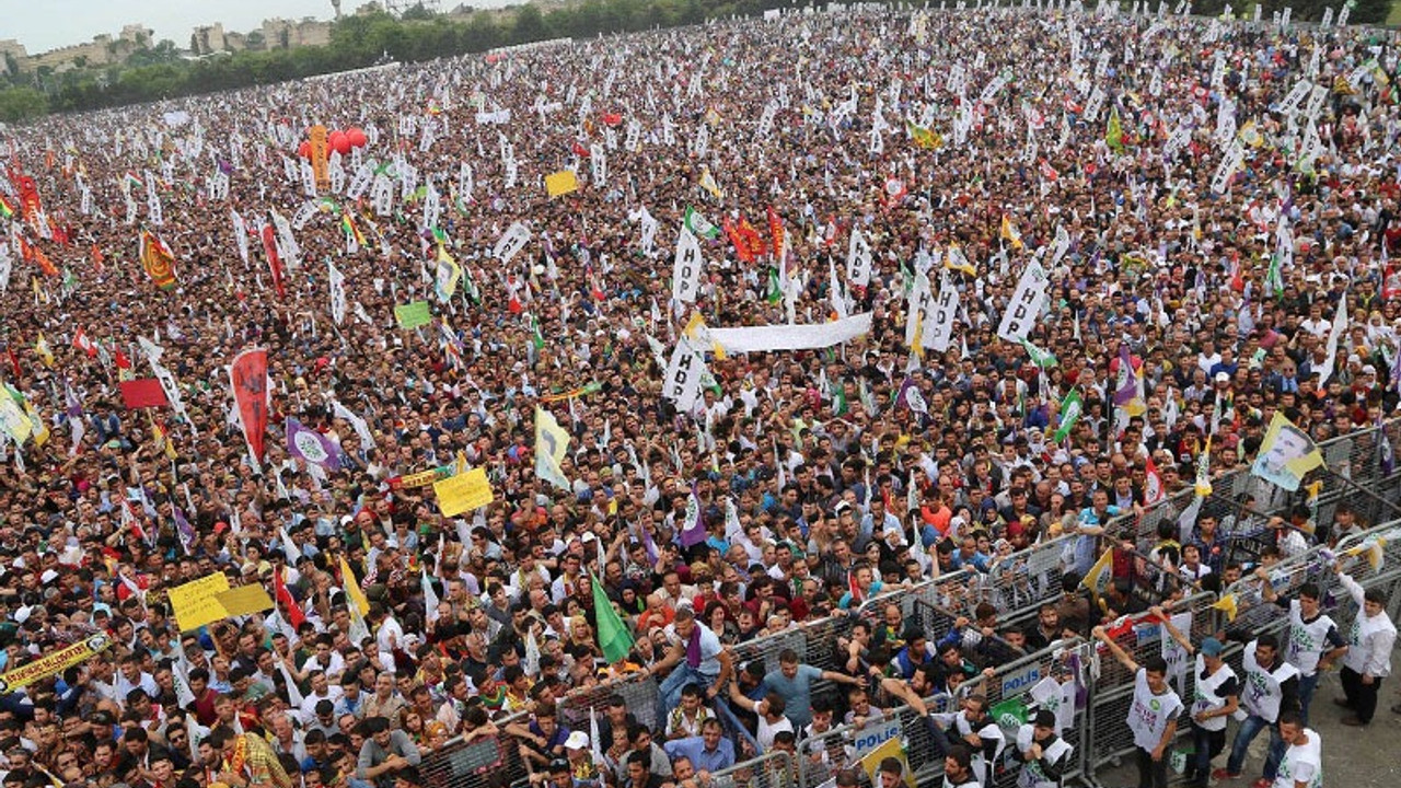 'HDP her zaman olduğu gibi sandık gaspının karşısında yer alacak'