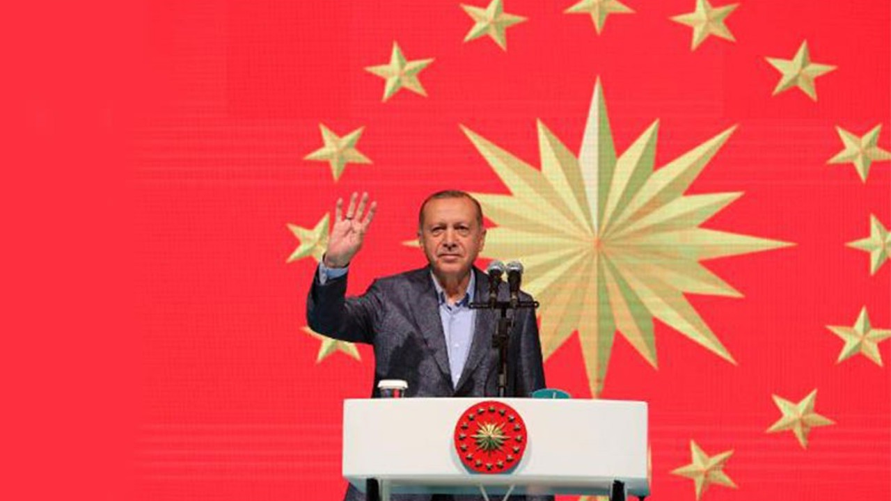 Erdoğan, Yılmaz Erdoğan ve Şahan Gökbakar'ı hedef aldı