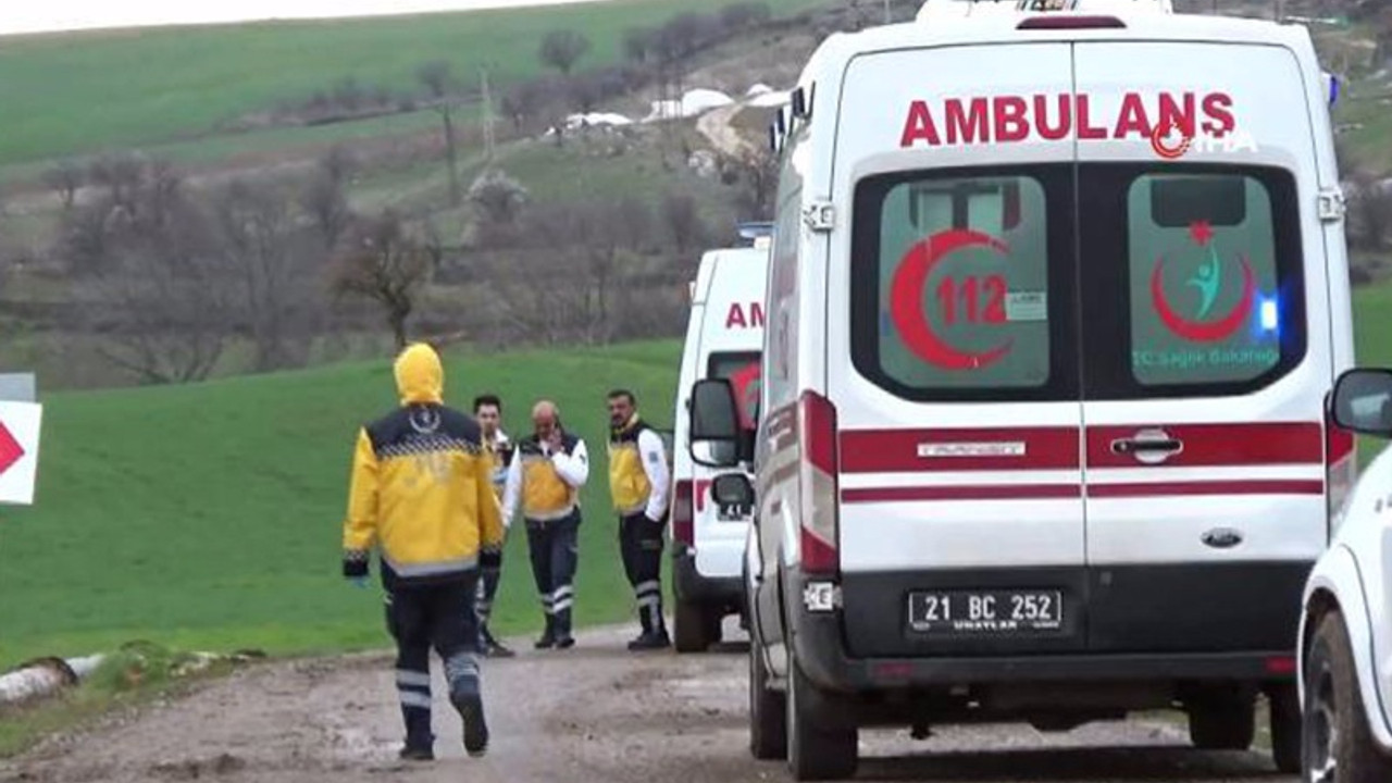 İki köy arasındaki kavgayı önlemeye çalışan kadın öldürüldü