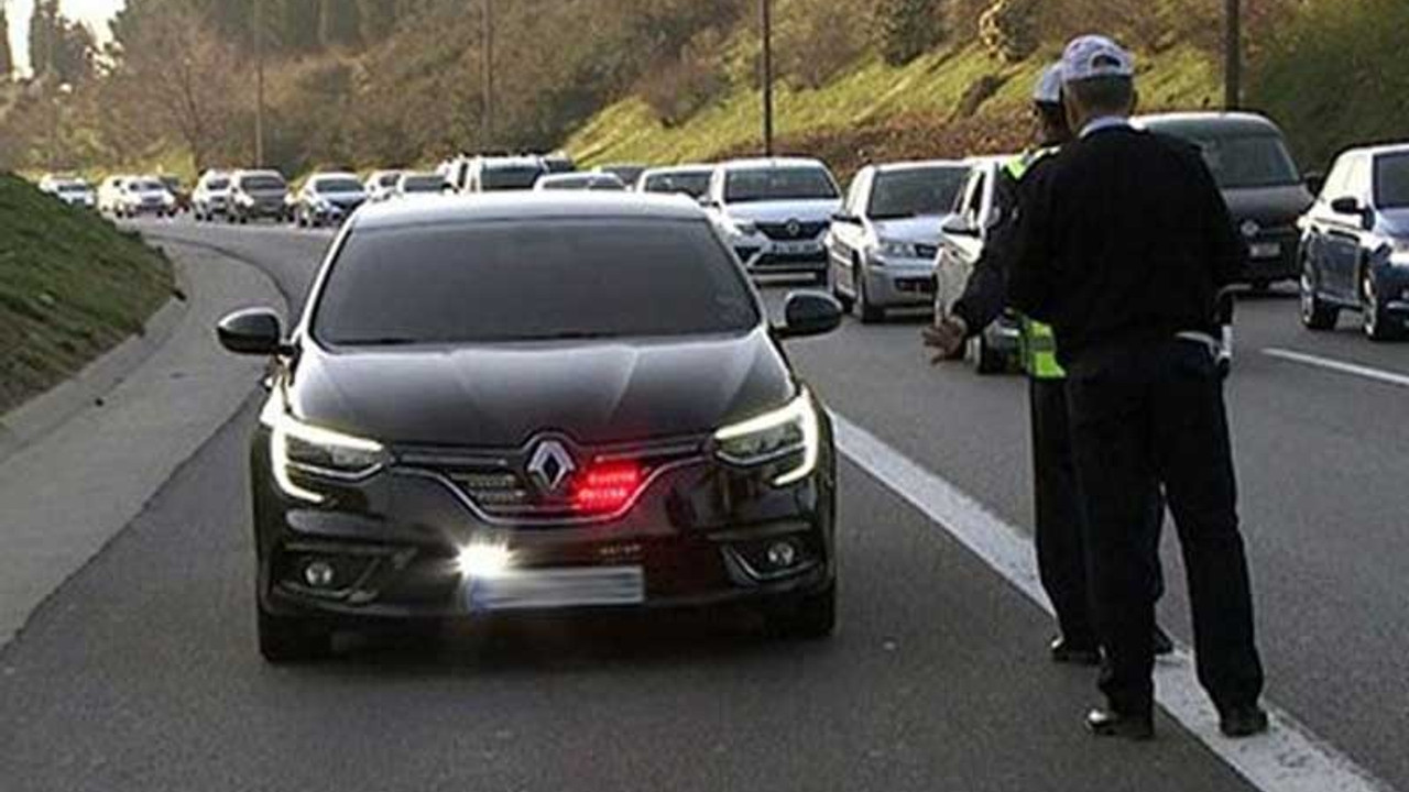 Açığa alınmıştı; 'Çakar'ı durduran polisten yeni haber