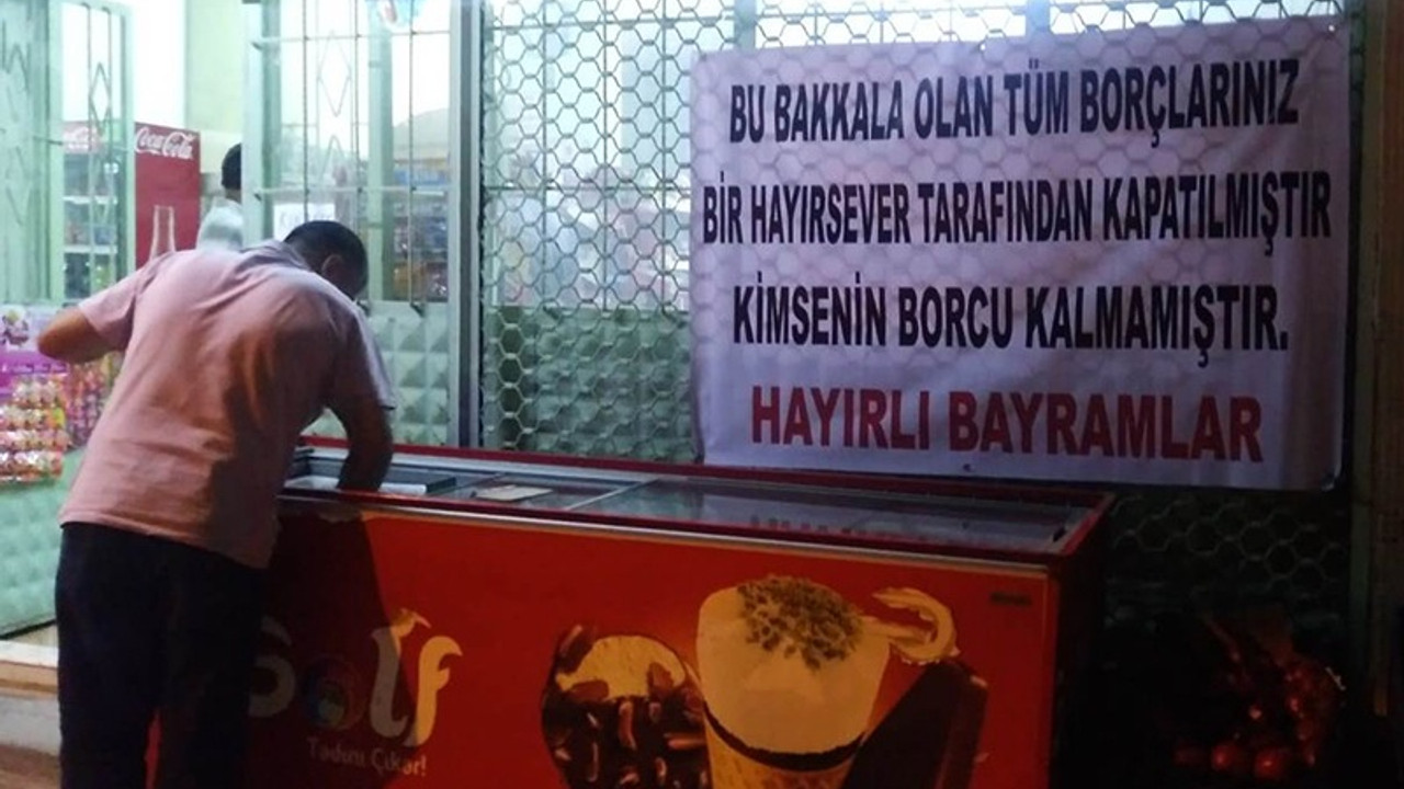 'Bir hayırsever': Mahallelinin iki bakkala olan borçları kapatıldı